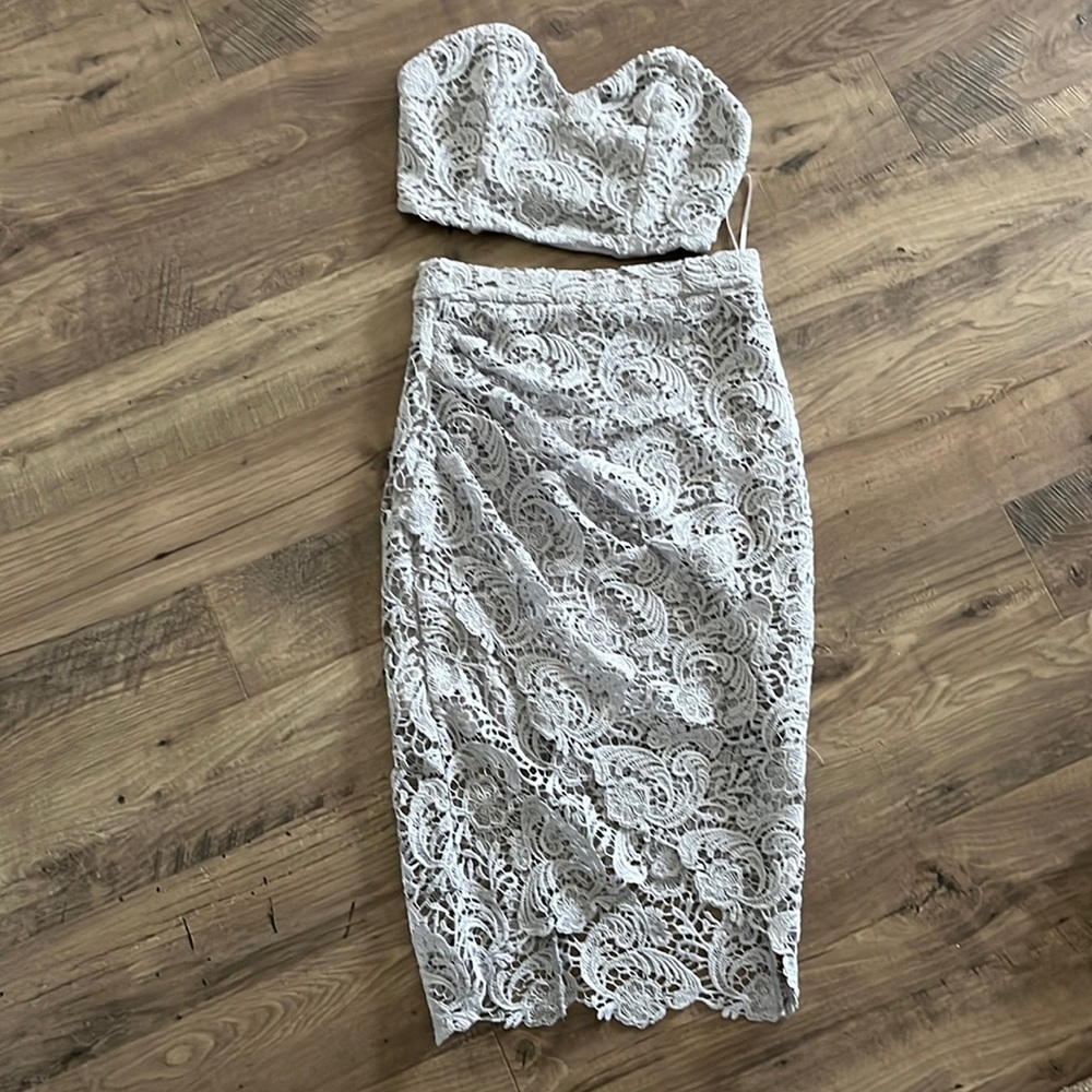 Showpo. lace set